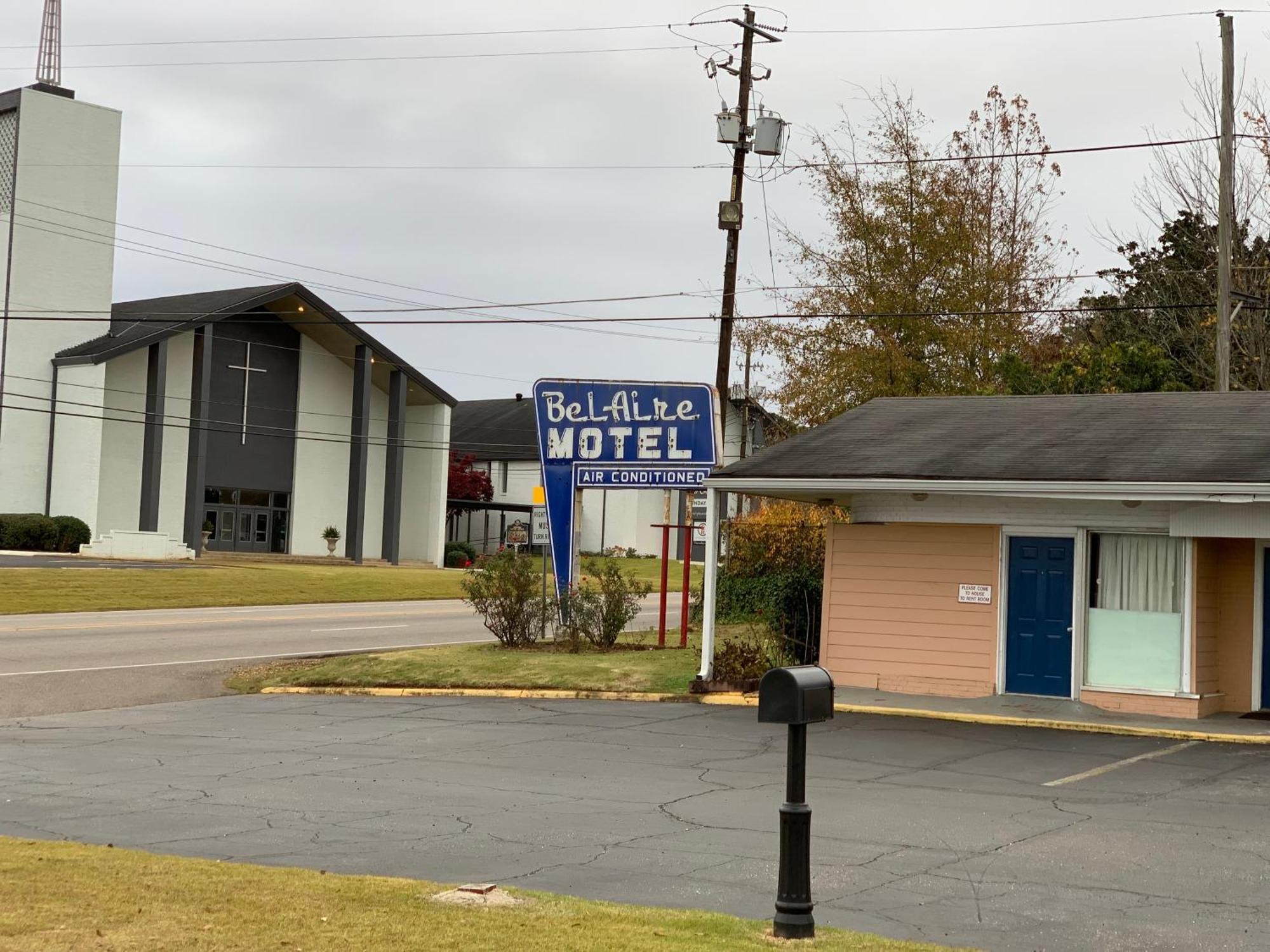 Bel-Aire Motel Tuscaloosa Esterno foto